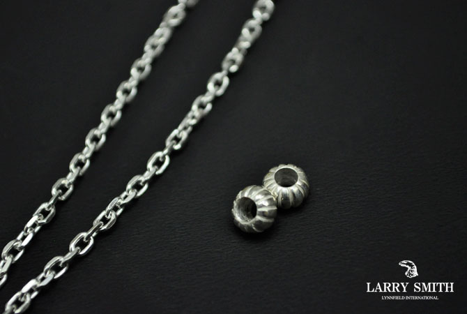 LARRY SMITH OT-B0002 Shell Beads