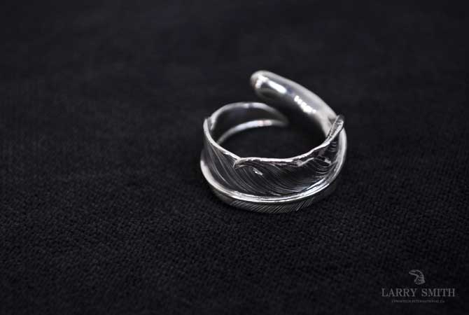 LARRY SMITH EFRG-0031 Natabane Feather Ring